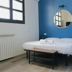 smart-and-comfy-apartment-via-repubblica-di-san-marino.italymilanhotels.net/