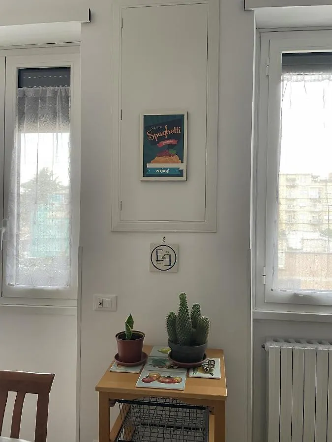 Hospitality And Comfort In Rome: E&E Casa Vacanze Apartment